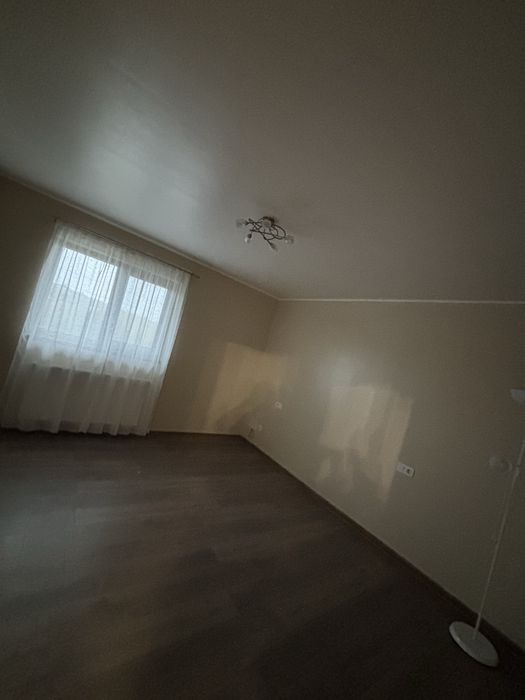 Pf. Se ofera spre inchiriere Apartament la casa