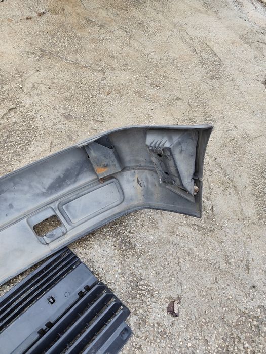 Предна броня и решетка за WV T4!!