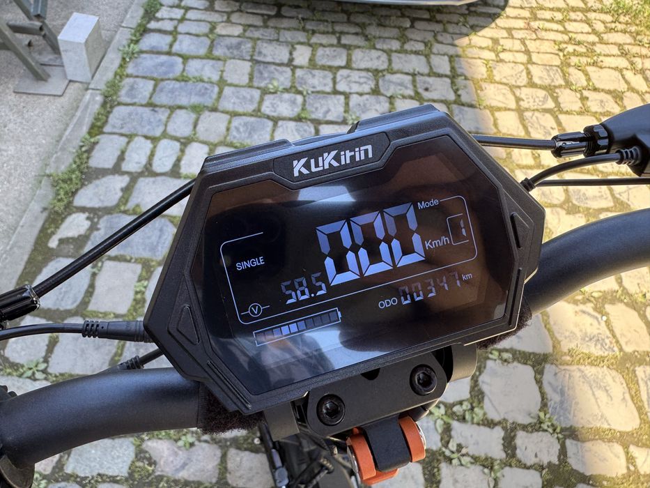 Trotineta electrica kugoo kukirin g2 master