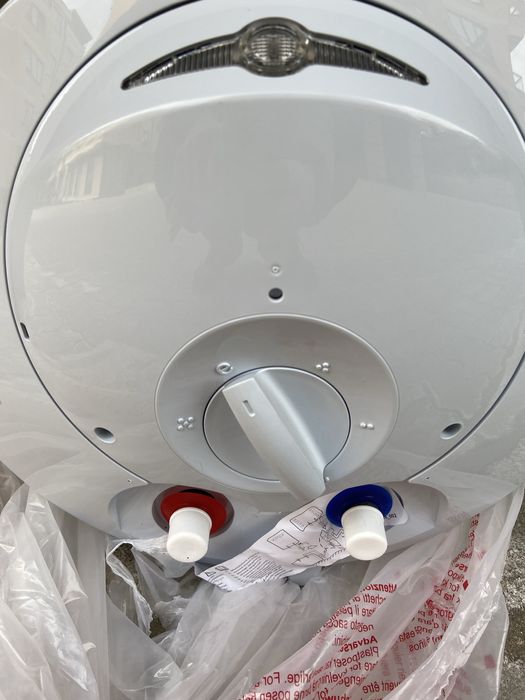 Бойлер Tesy BiLight Slim GCV 30 35 12 B11 TSR, 30л, чисто нов