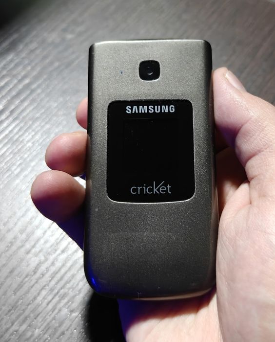 Samsung Gusto  4 CRICKET Америка