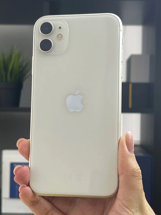 Айфон 11  оригинал все есть