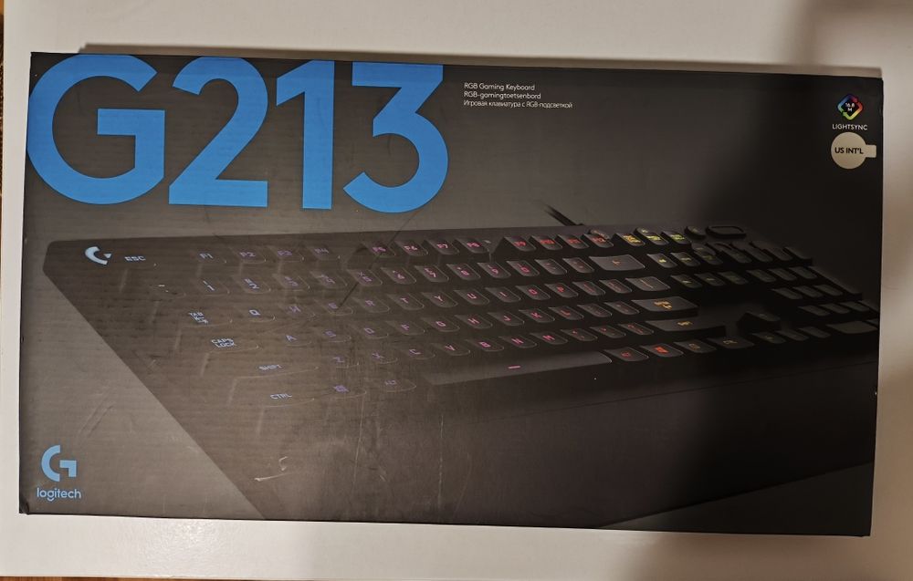 Logitech клавиатура + мишка