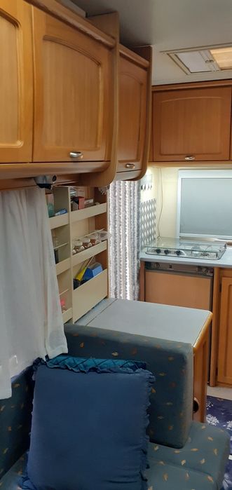 Продавам кемпер фиат дукато 2.5 тди