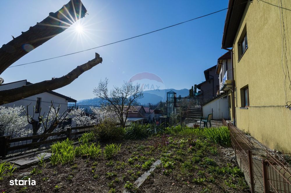 Casă cu vedere panoramică Brașov | Două unități independente | P+E |