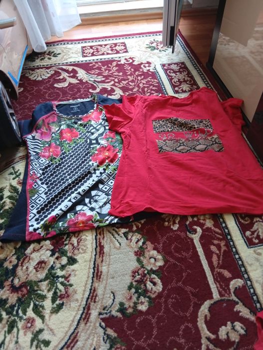 Vând tricouri da mai multe mărci  raspun.  0723331305 de cat la Nr de telefon pentru mai multe detali