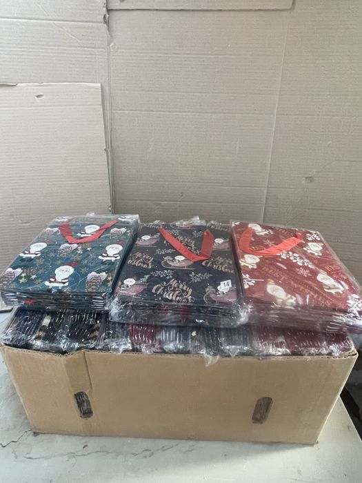 Кашон Коледни торбички