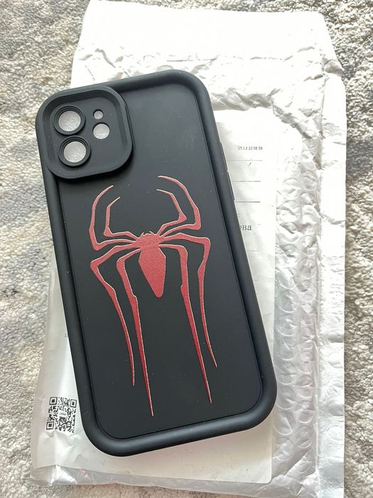 Продам остатки чехлов на айфон