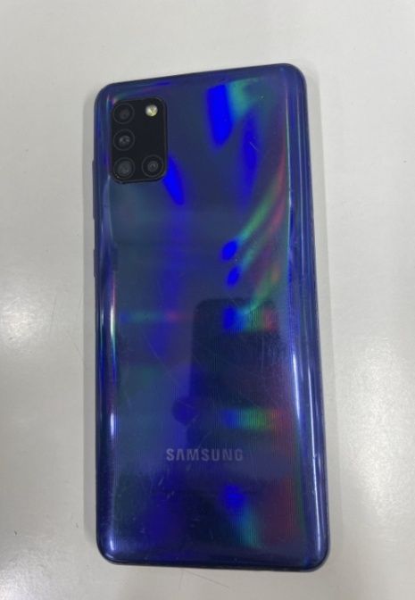 Продам Samsung galaxy.  4штуки.