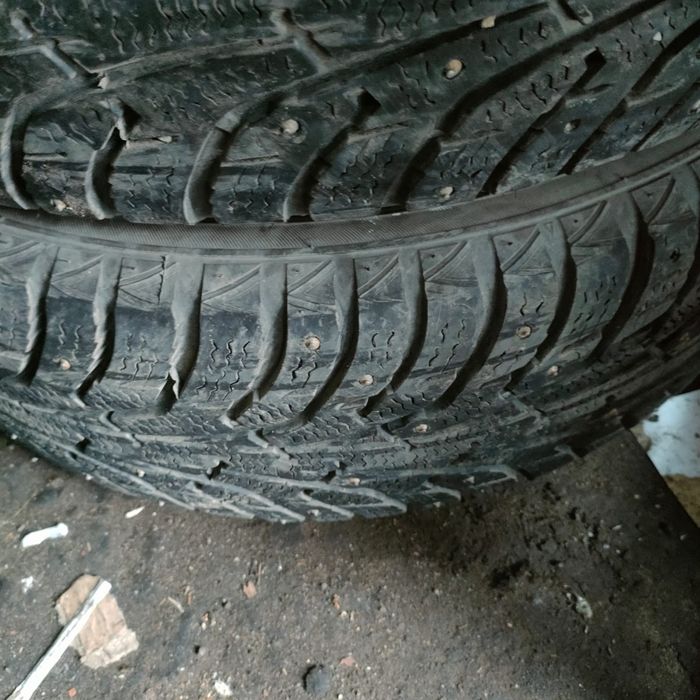 Продам зимние резину