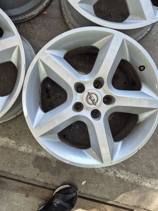 Jante R17 5x110 7J ET 35 CB 65,1 Opel Astra H Combo Meriva  Zafira  Vectra  A B C  Alfa Romeo 159 Fiat Croma Jeep Cherokee  Compass
