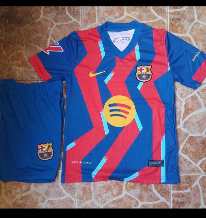 LAMINE YAMAL 10 детско юношески футболни екипи НОВО сезон 2025-26 годи