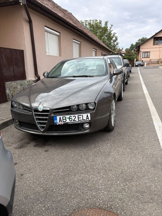 Vind Alfa Romeo 1589 jtdm 2.4