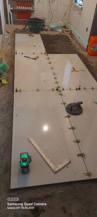 Укладка плитки ,