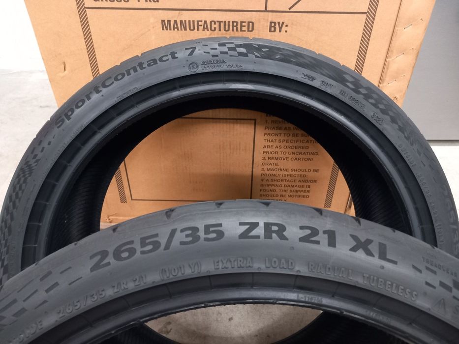 295/35/23,285/35/23,315/30/22,315/30/21,265/35/21 по 2бр.Continental