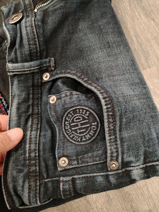 Продам мужские джинсы