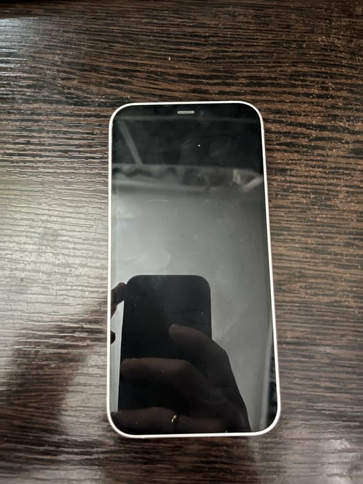 айфон 12 продам.