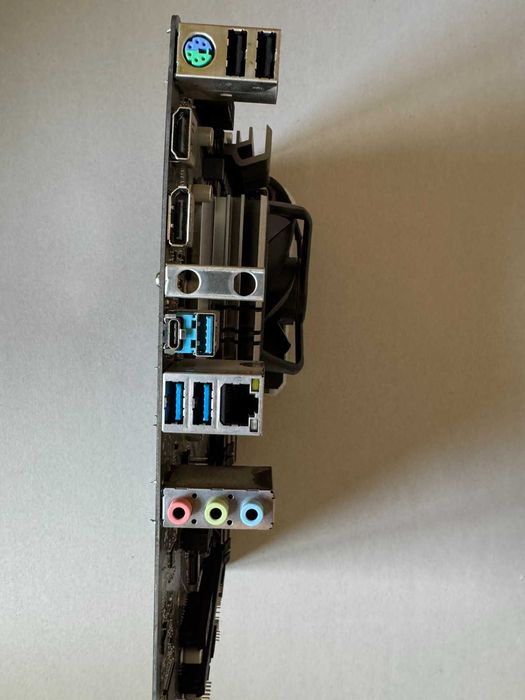 Хардуер за компютър