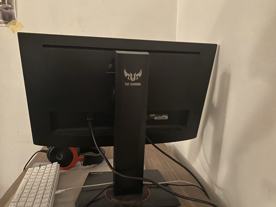 Monitor Assus tuff 144hz