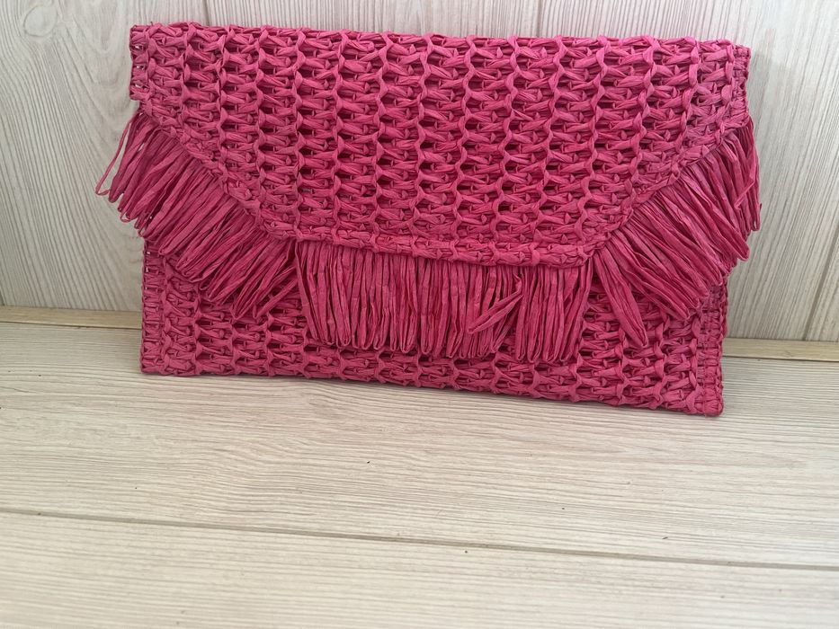 Обувки ,сандали с ток и клъч чантичка