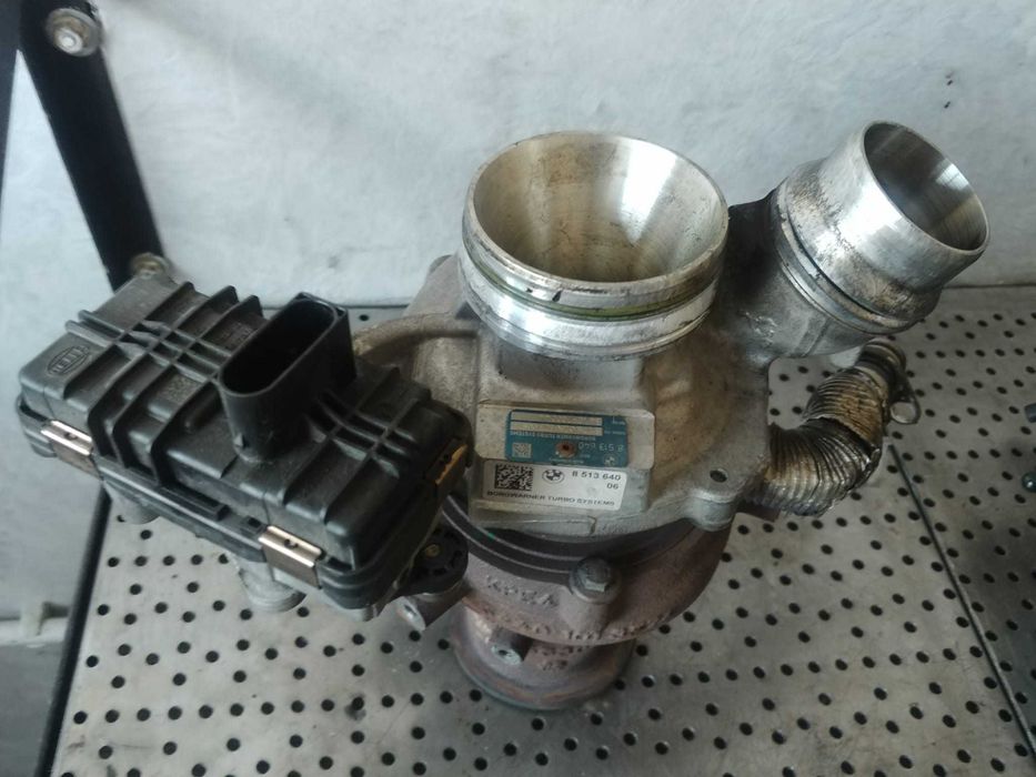 turbina 2.0 d b47d20a  bmw seria 1 f20 f21   8513640