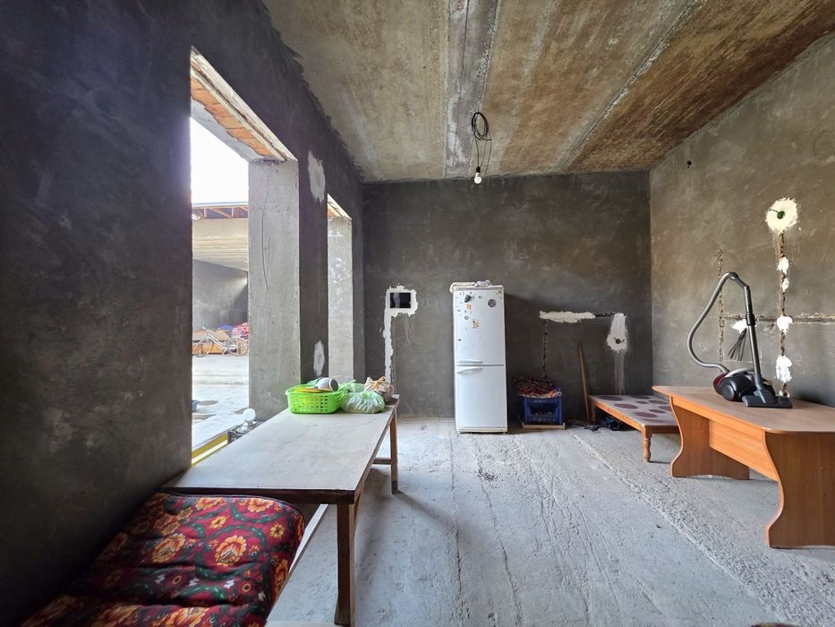 Ок арик масжид ёнида хонадон сотилади