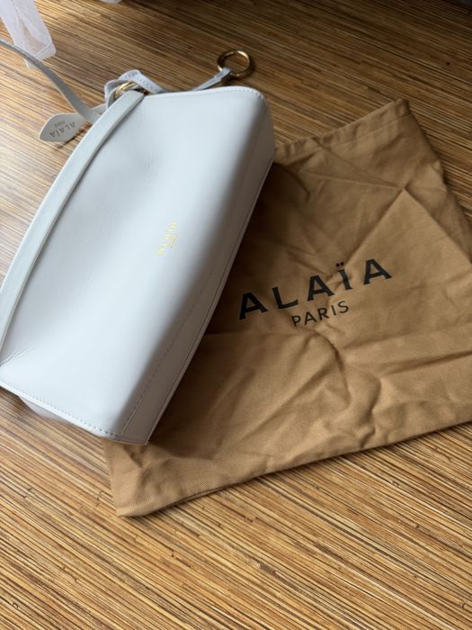 Бяла чанта alaia