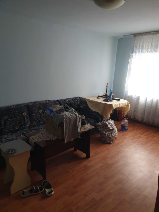 Vând apartament 4 camere, 87 mp, situat în zona Balta Albă