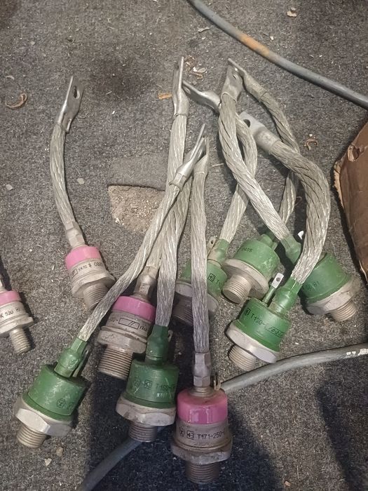 Диоды и терристоры силовые