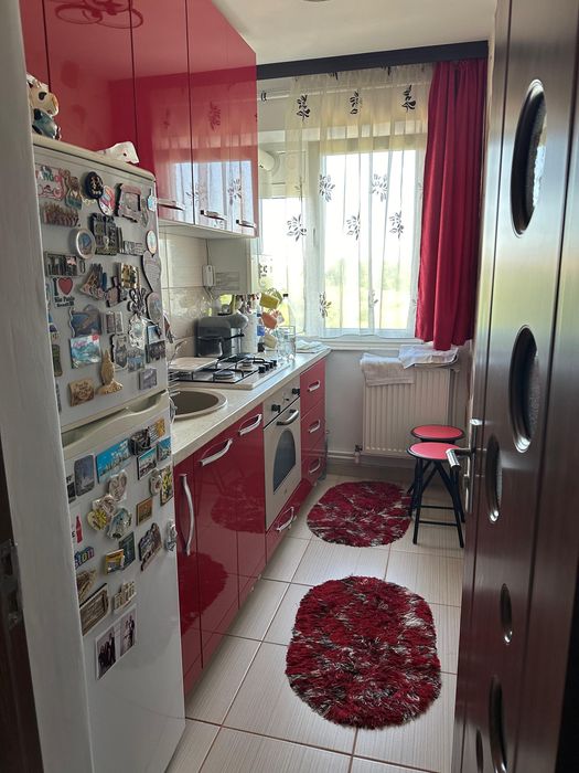 Ap 2 camere cu centrala, Km 4-5, parcare inclusa