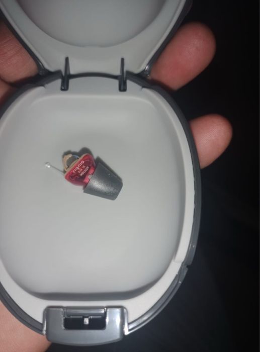 Слуховой аппарат внутриушний