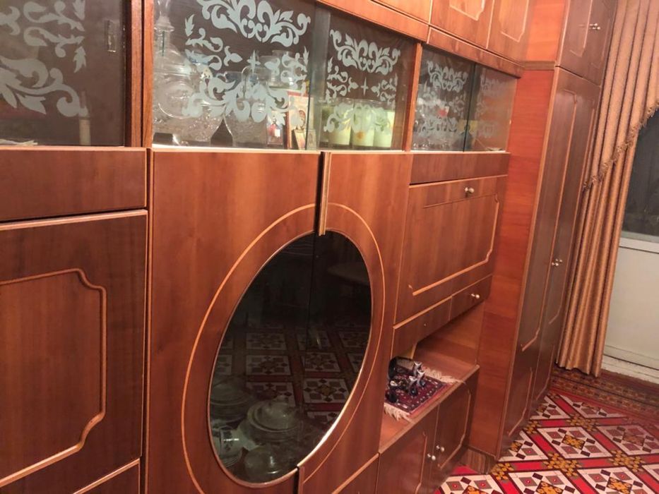 Шкаф-стенка в отличном состоянии.