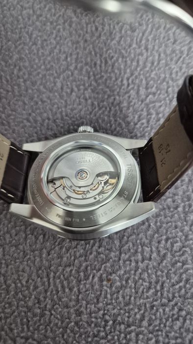 Часы Швейцария  TISSOT