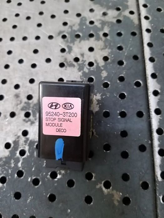 Releu 1.0 b hyundai i10 ba ia 952403t200