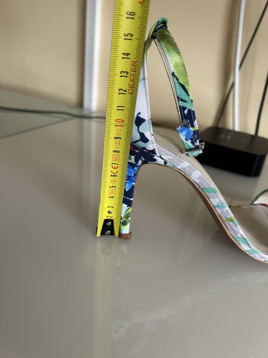 Sandale Aldo cu print cu flori, marimea 37