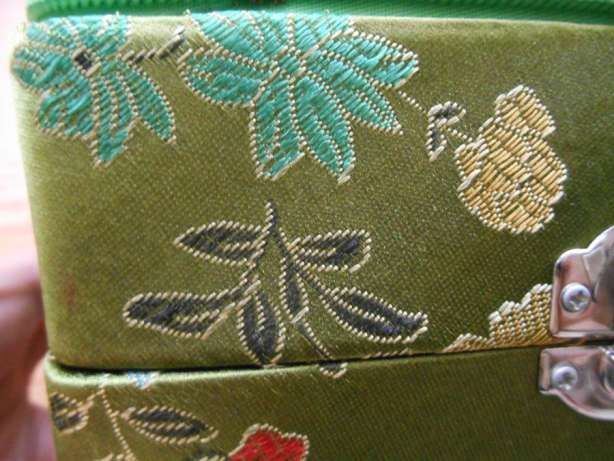 Cutie de bijuterii noua