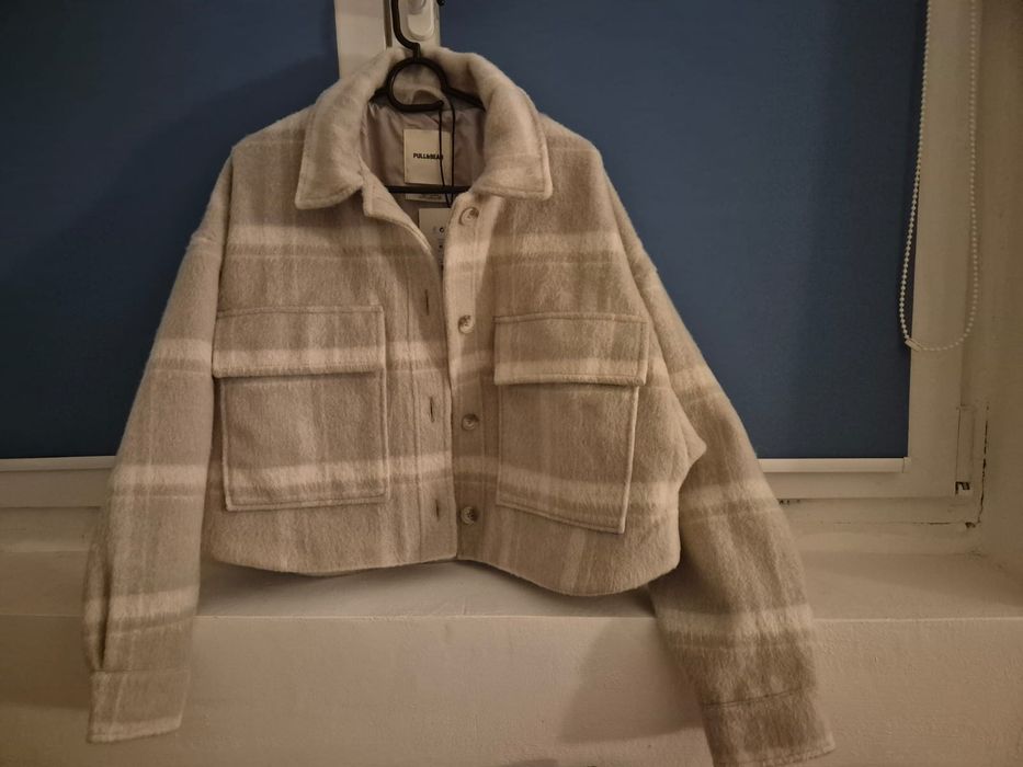 Jacheta damă, Pull&Bear - mărimea M.