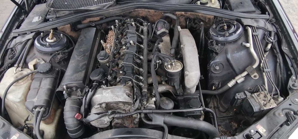 Мерцедес S 320 2003г.