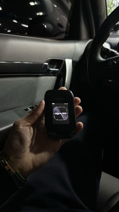 Balckberry 9670 CDMA