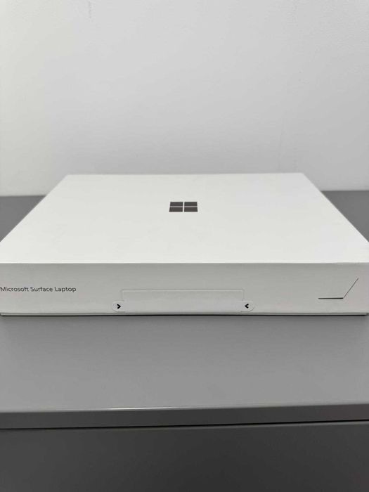 Microsoft Surface Pro 12 NOU Sigilat