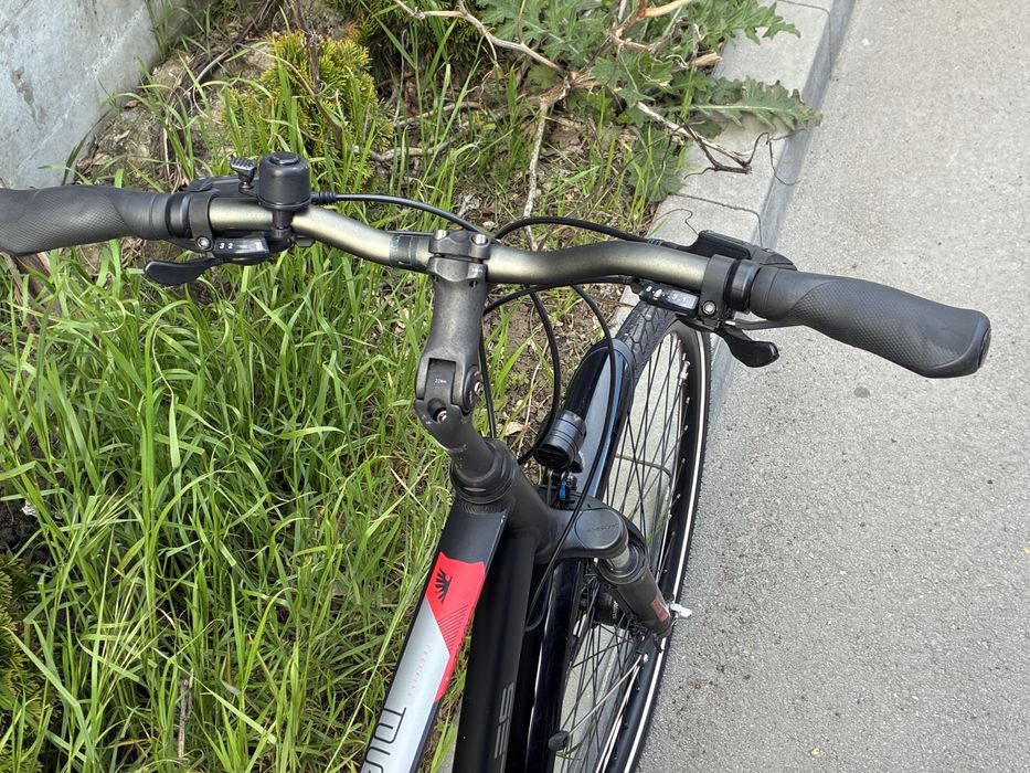 Градско Колело Hercules Tourer 28 инча ЧИСТО НОВО