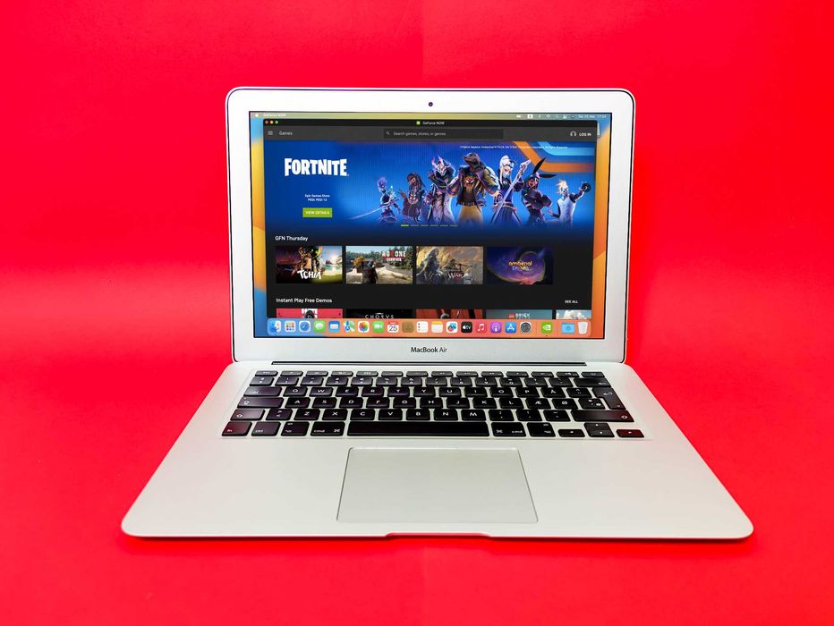 MacBook Air 2015 13' | 240GB NVME SSD | 83% Батерия | macOS Ventura |