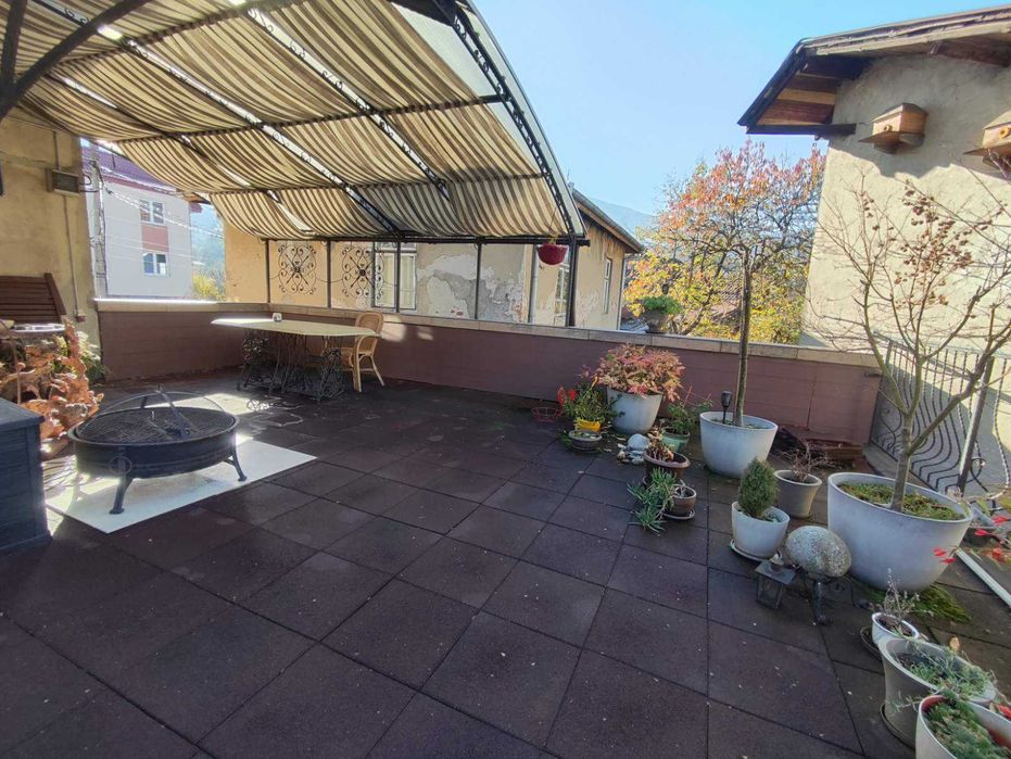 Дава се под наем Тристаен апартамент в София, Център - 165 кв.м за 613.02 € - Снимка #4