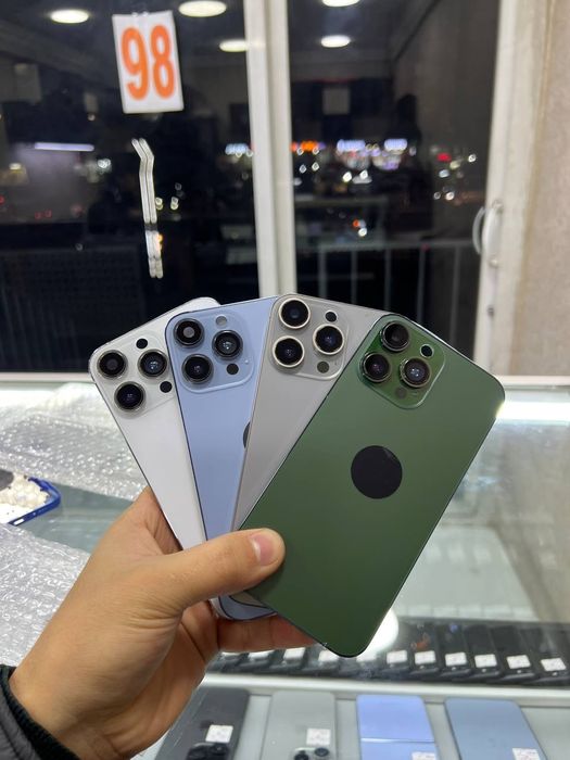 Xrlar va 11 lar uchun korpuslar  13pro 14pro 15pro 16 pro 17 pro