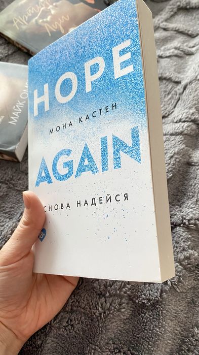 Продам книги цены в описании