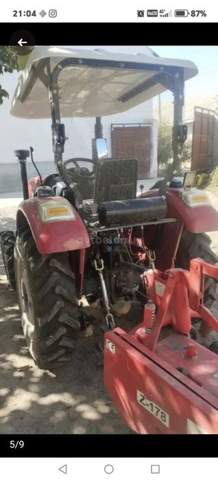 Traktor hamma narsalari bilan