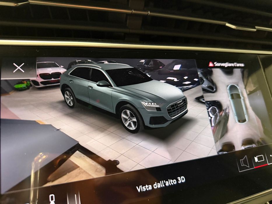 Audi q8  5.0tdi   Mild hybrid V6 s line  jante 22 , matrix