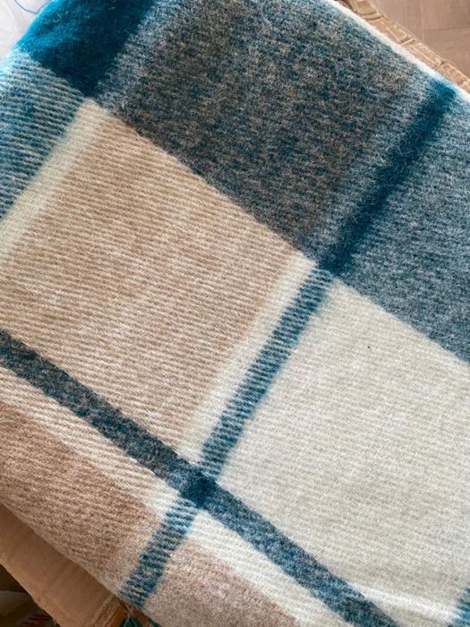 Плед шерстяной