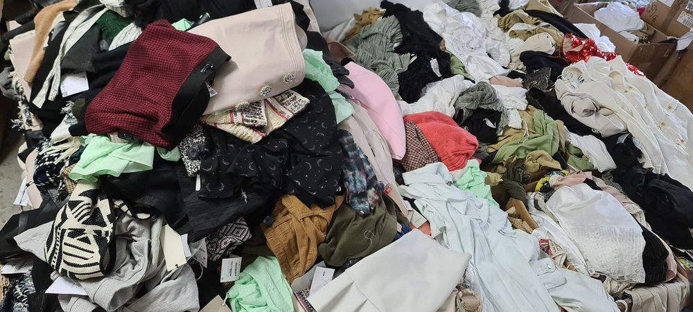 Loturi haine s okiver asos zara ,berska ,stradivarius etc