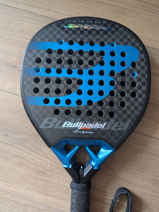 Bullpadel vertex 05 hybrid 2026 - racheta padel